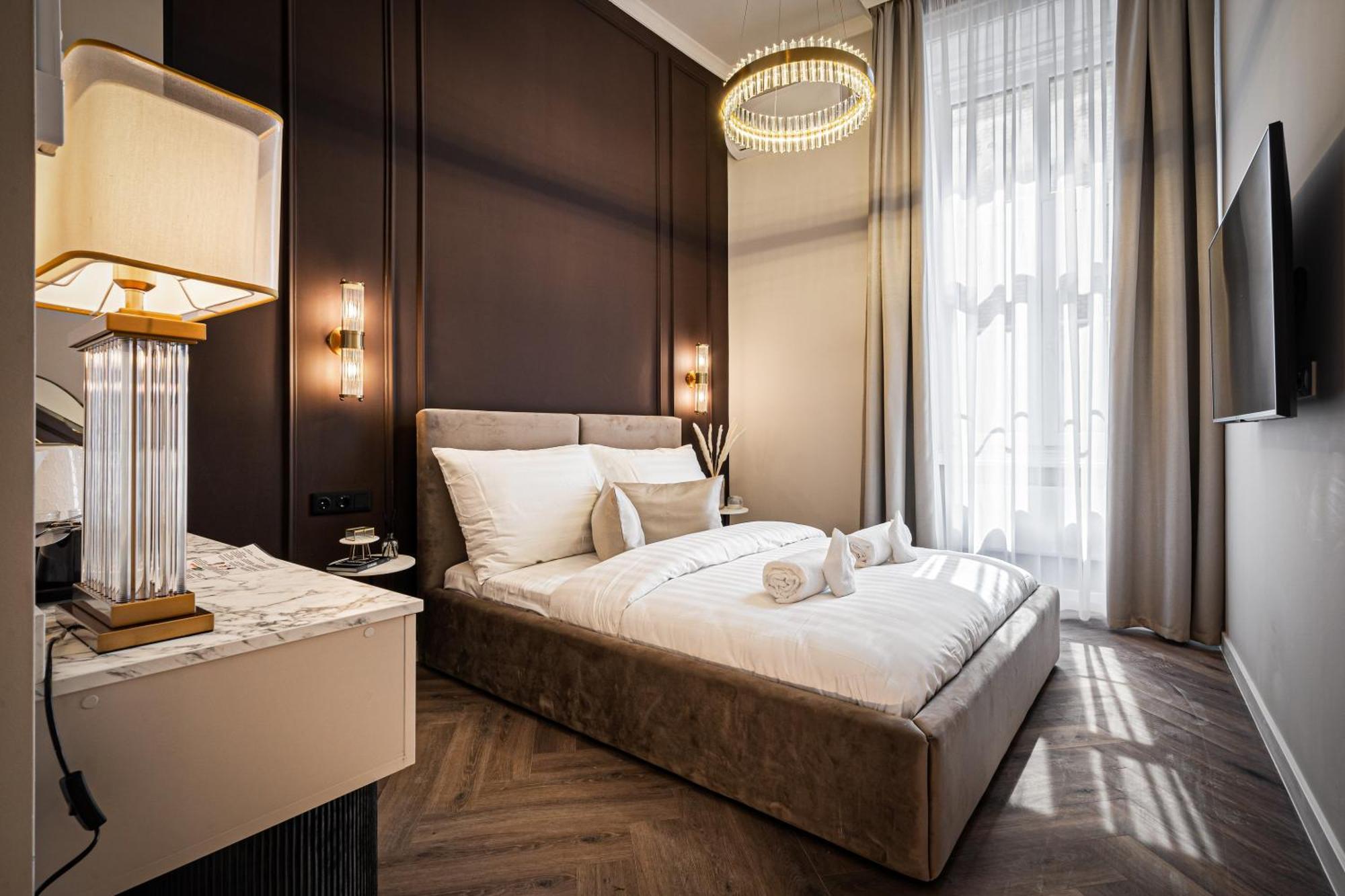 Timeless Boutique Suites By Bqa Budapest Exterior photo