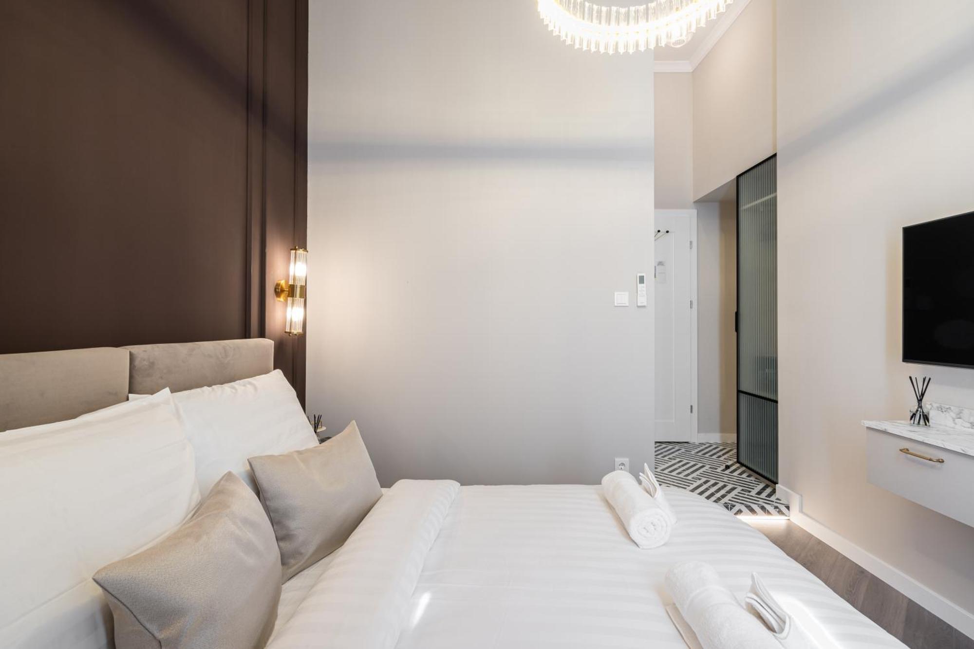 Timeless Boutique Suites By Bqa Budapest Room photo