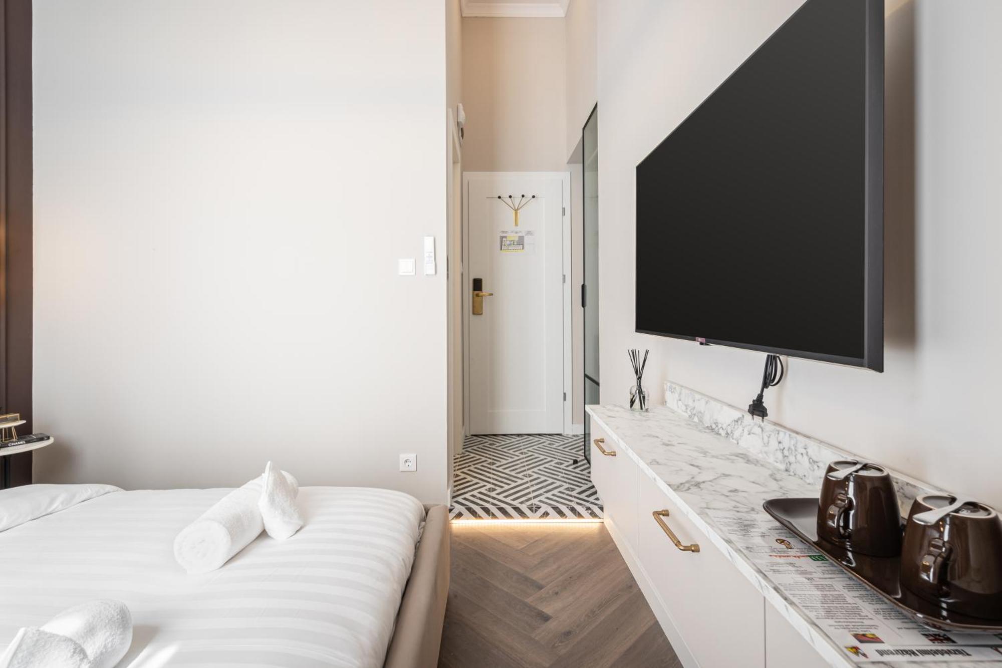 Timeless Boutique Suites By Bqa Budapest Room photo